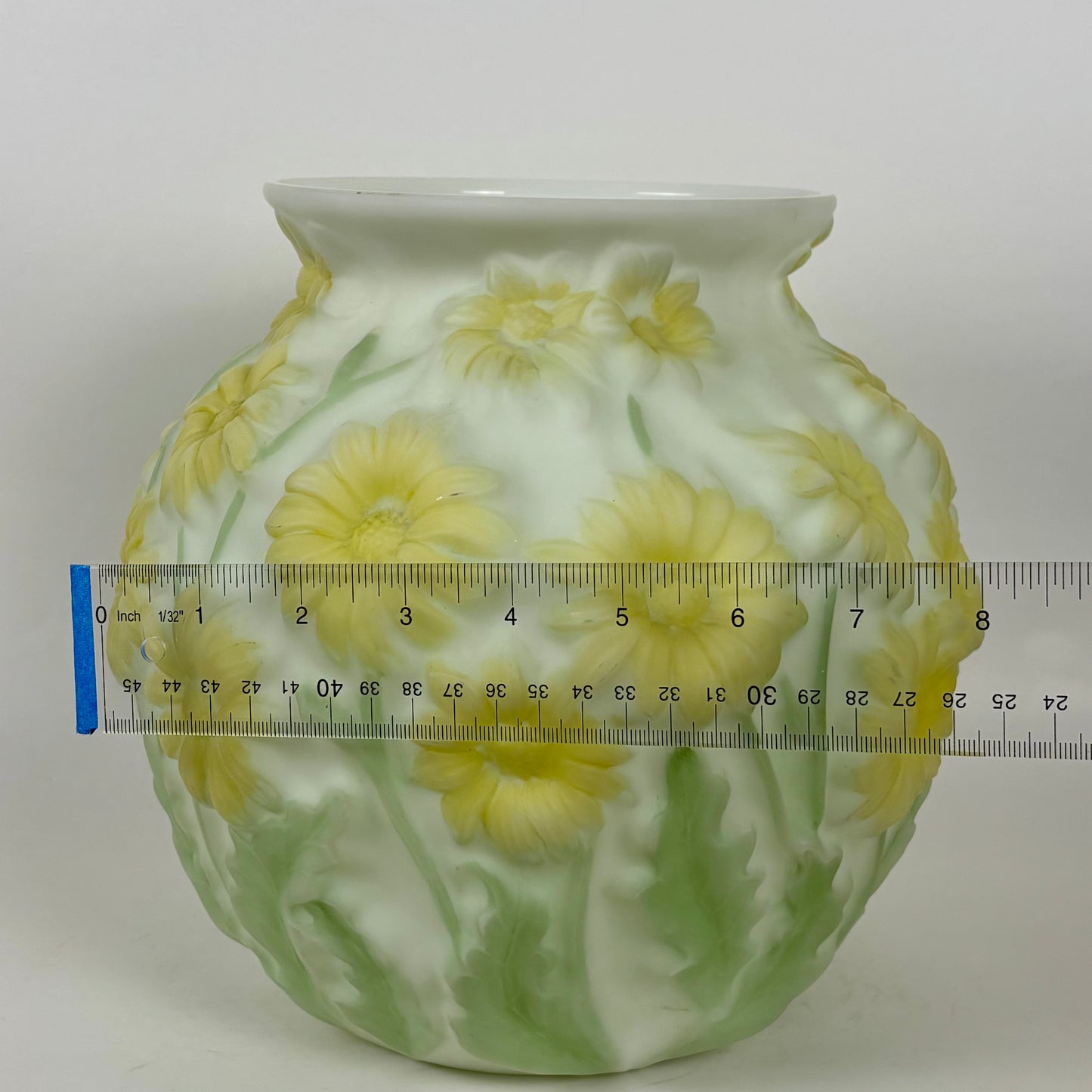 Phoenix Art Glass Yellow Daisy Pattern Vase |⋆˙⟡| Reverse Decorated, c. 1930s–1950s, Sculptured Floral Art Glass