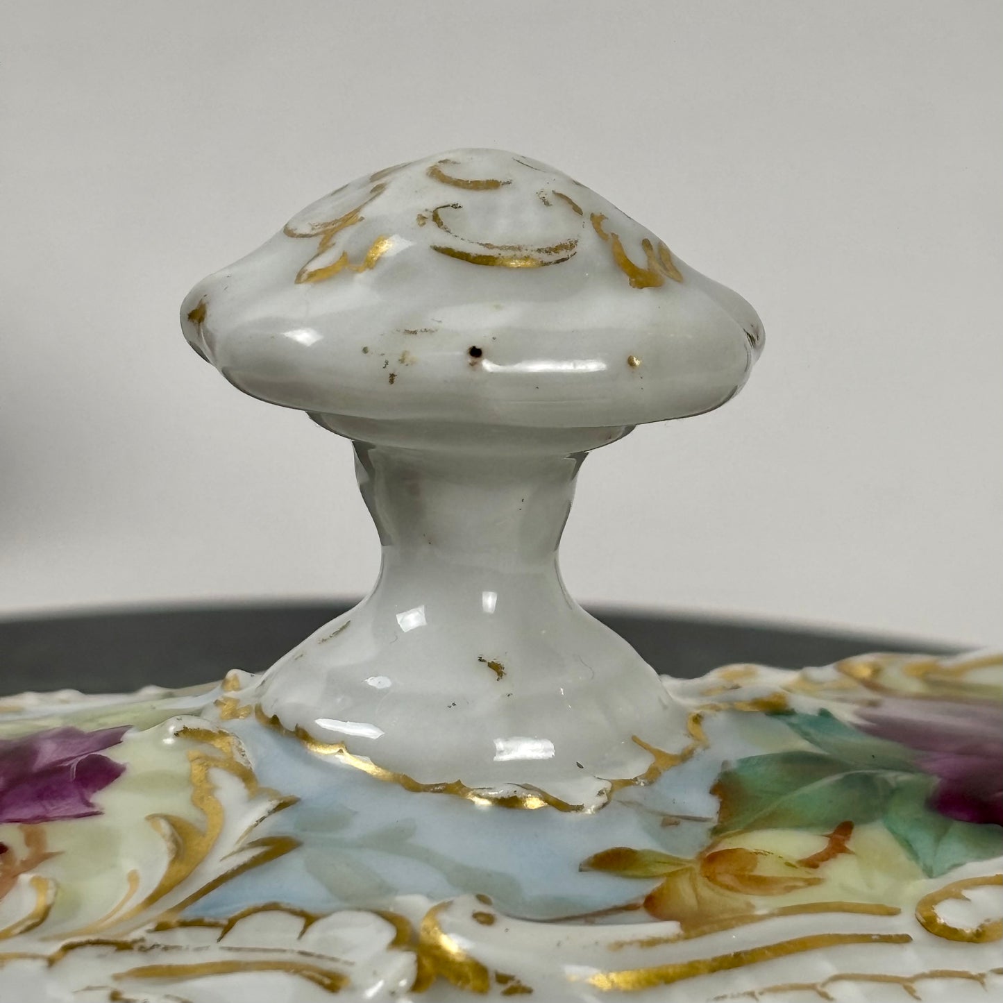 Vintage Porcelain Rose Paperweight |⋆˙⟡| with Gold Detail