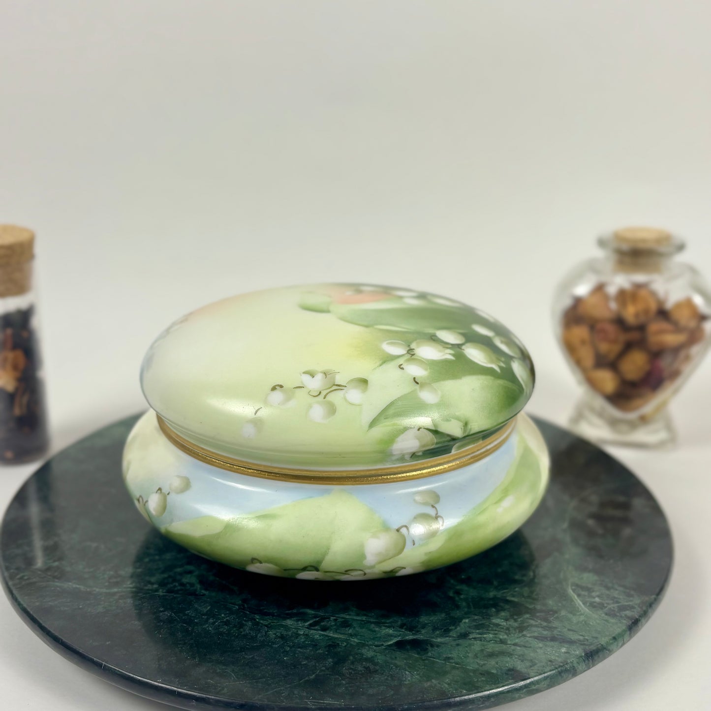 Antique Vienna Hand Painted Lily of the Valley Porcelain Trinket Box |⋆˙⟡| Vanity Decor, Jewelry Box