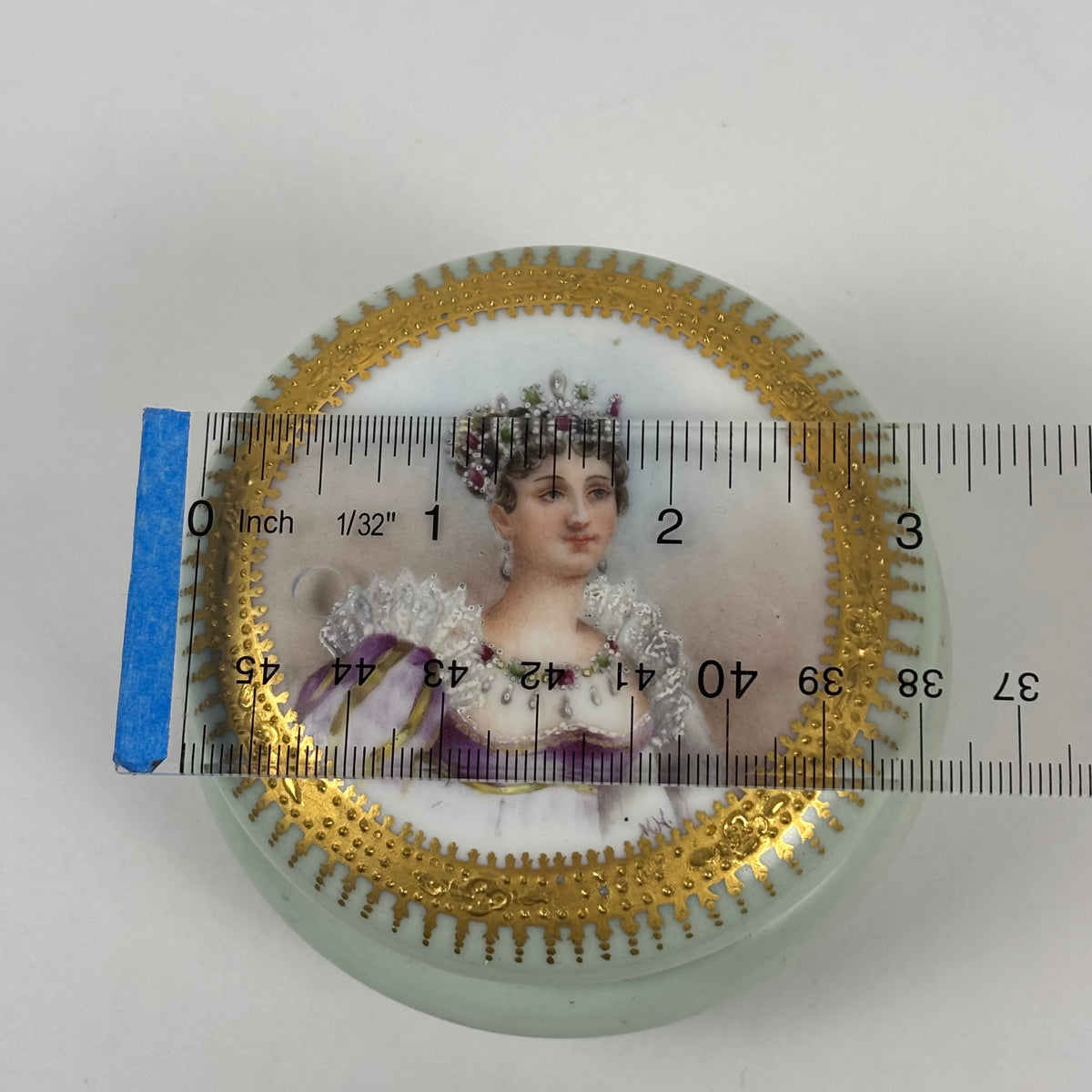 Antique Hand Painted Porcelain Portrait |⋆˙⟡| Trinket Box with Gold Gilt
