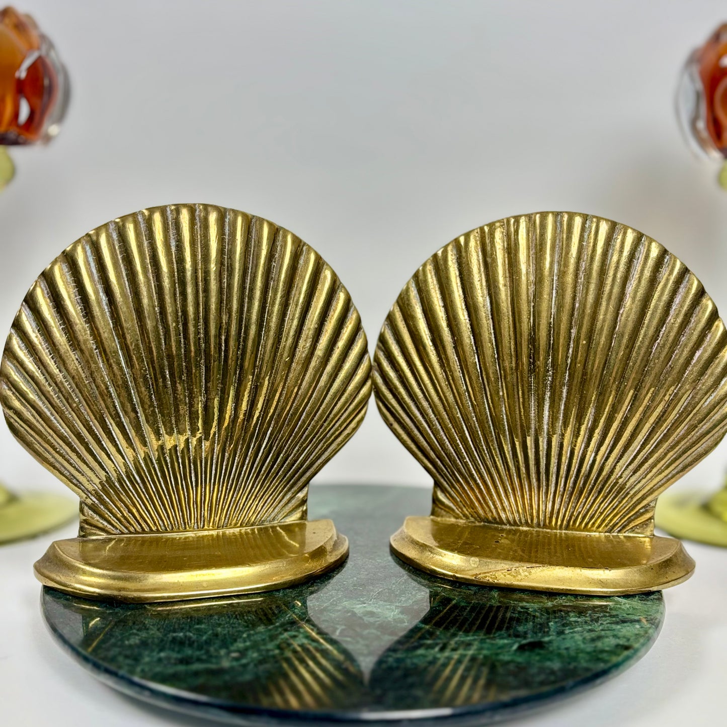 Vintage Brass Shell Bookends | ⋆˙⟡| Pair by Prize Products