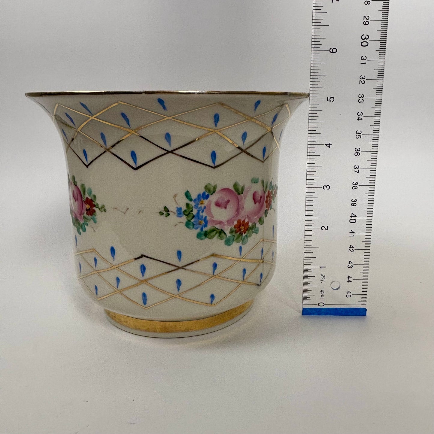 Vintage Hand Painted Floral Cachepot Planter Vase |⋆˙⟡ | Gold Trim Porcelain Planter