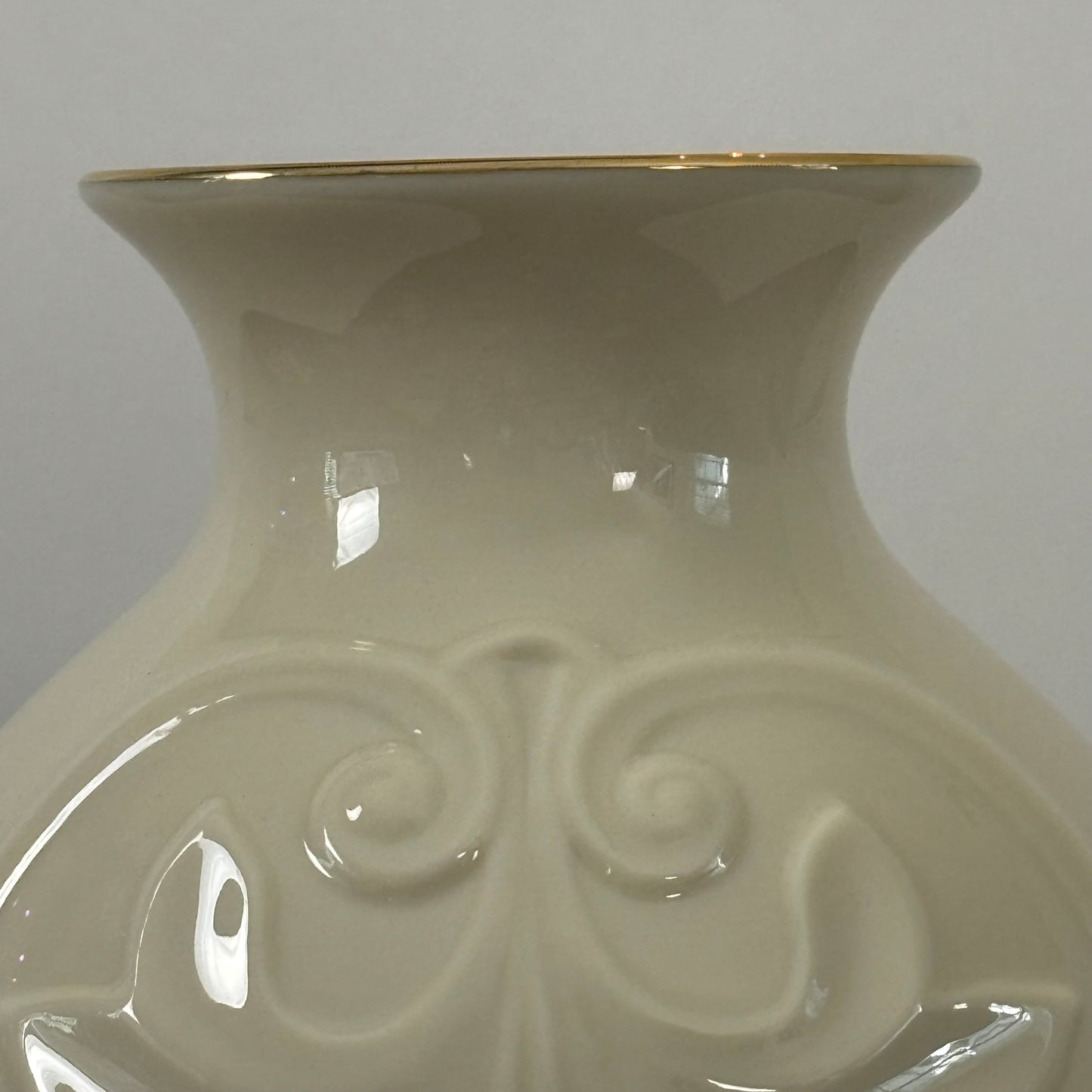 Lenox Hera Porcelain Vase |⋆˙⟡ | 24k Gold Trim, with Box