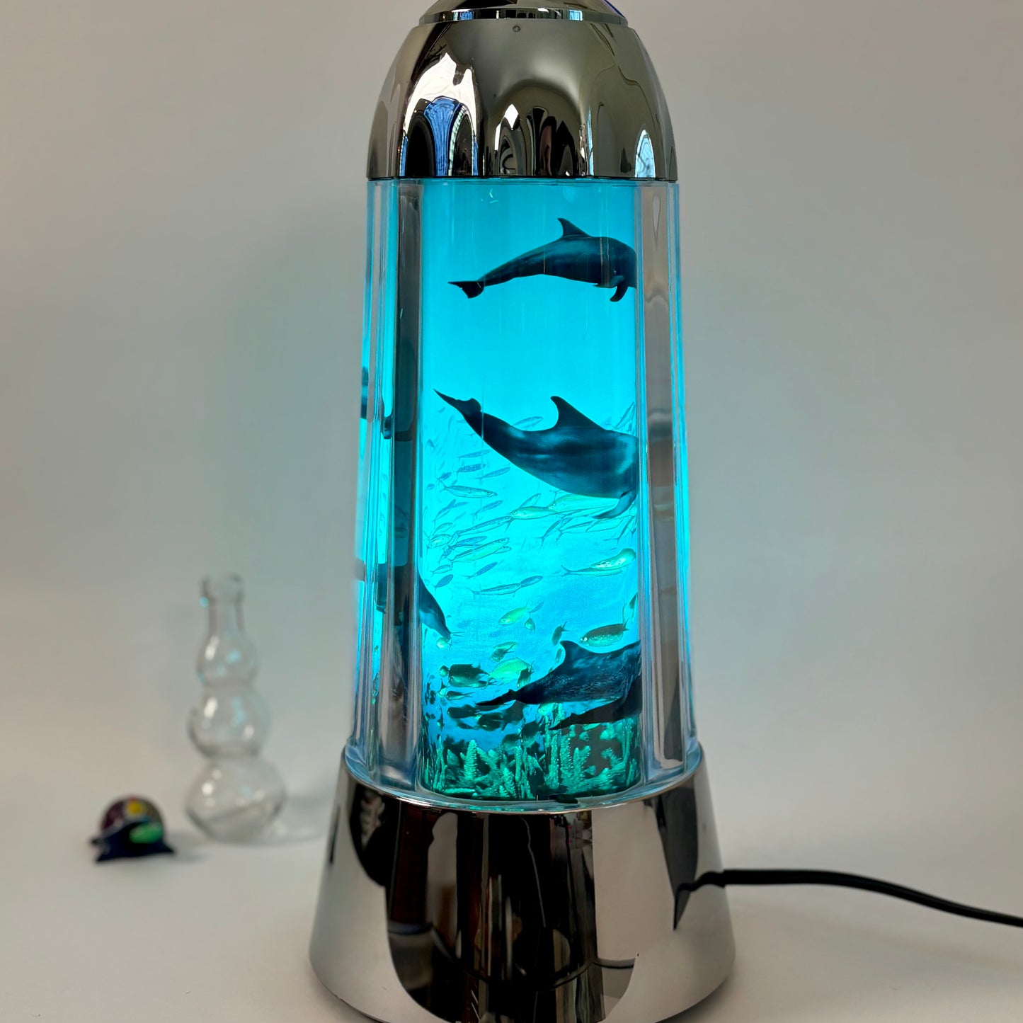 1994 Rabbit Tanaka Dolphin Motion Lamp / Rotating Ocean Scene Light |⋆˙⟡ | Blue & Chrome Retro Desktop Lamp