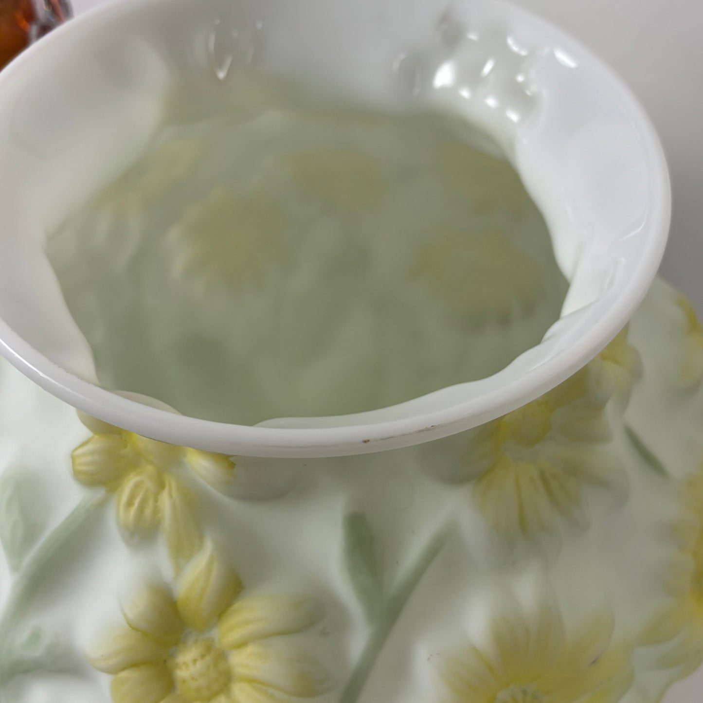 Phoenix Art Glass Yellow Daisy Pattern Vase |⋆˙⟡| Reverse Decorated, c. 1930s–1950s, Sculptured Floral Art Glass