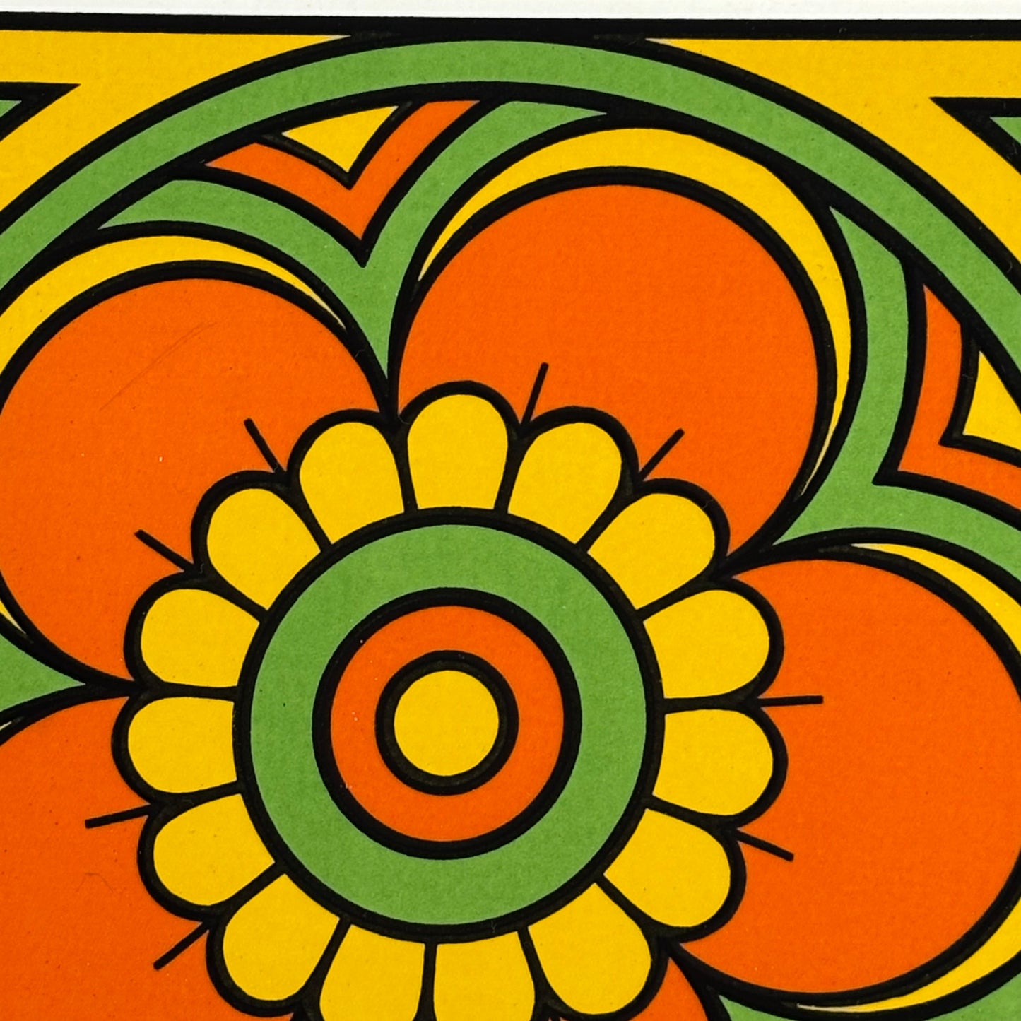 Vintage Mod Floral & Heart Tile Wall Art Set |⋆˙⟡ | Retro 70s Pop Art Ceramic Tiles, Set of 2
