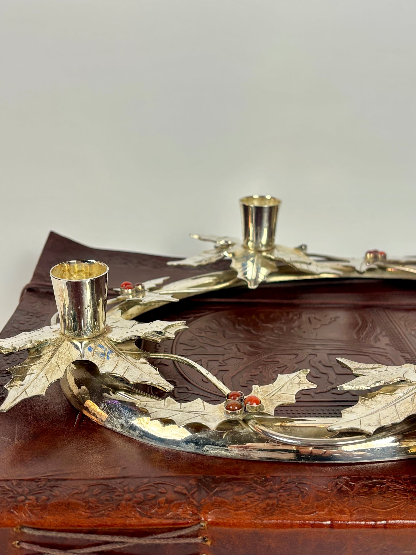 Vintage Silver Tone Metal Holly Advent Wreath Candle Holder |⋆˙⟡| Christmas Centerpiece, Made in India