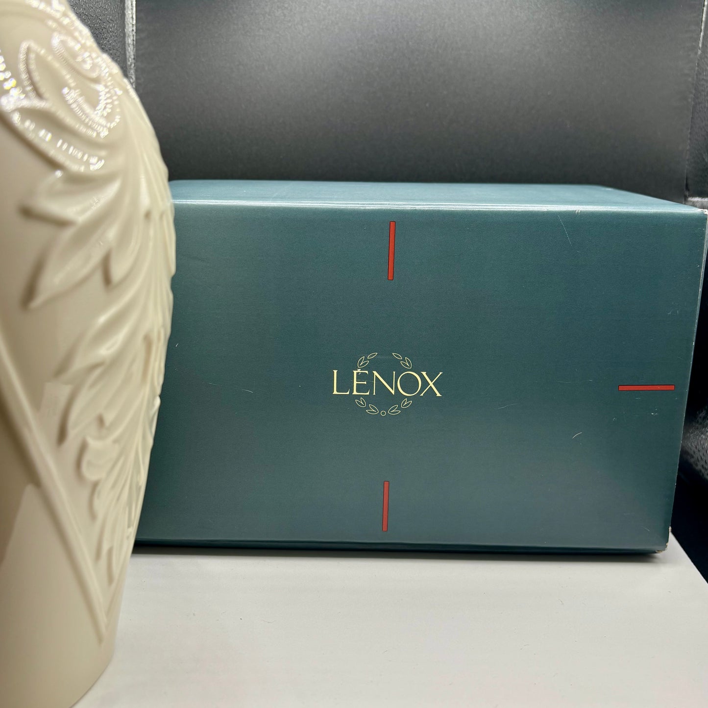 Lenox Ivory Porcelain Vase ⋆˙⟡ Gold Trim