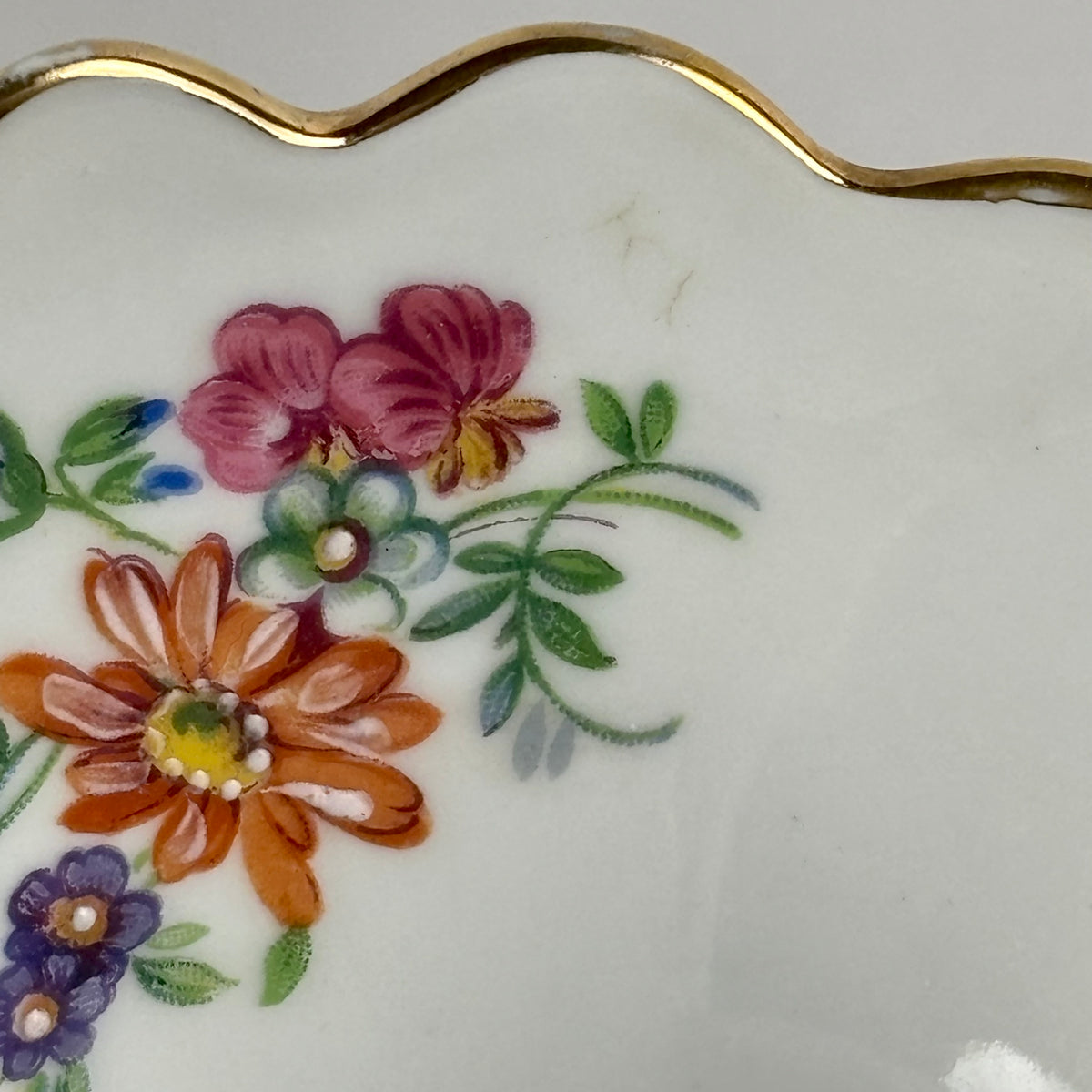 Vintage Limoges AJCO Bridal Vase |⋆˙⟡| Old Paris Style Floral Porcelain, c. 1950s