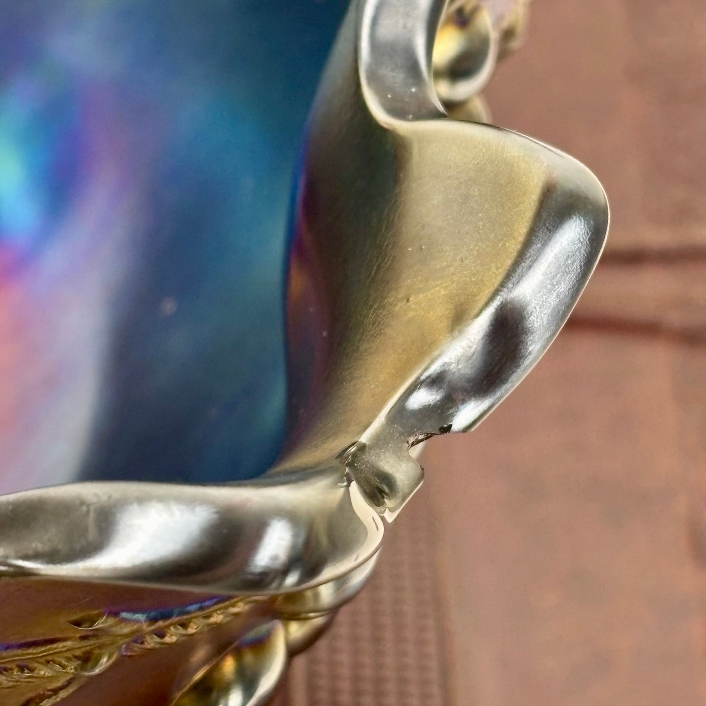 Antique Northwood Grape Cable Amethyst Iridescent Carnival Glass |⋆˙⟡| Footed Centerpiece Bowl, Early 20th-century
