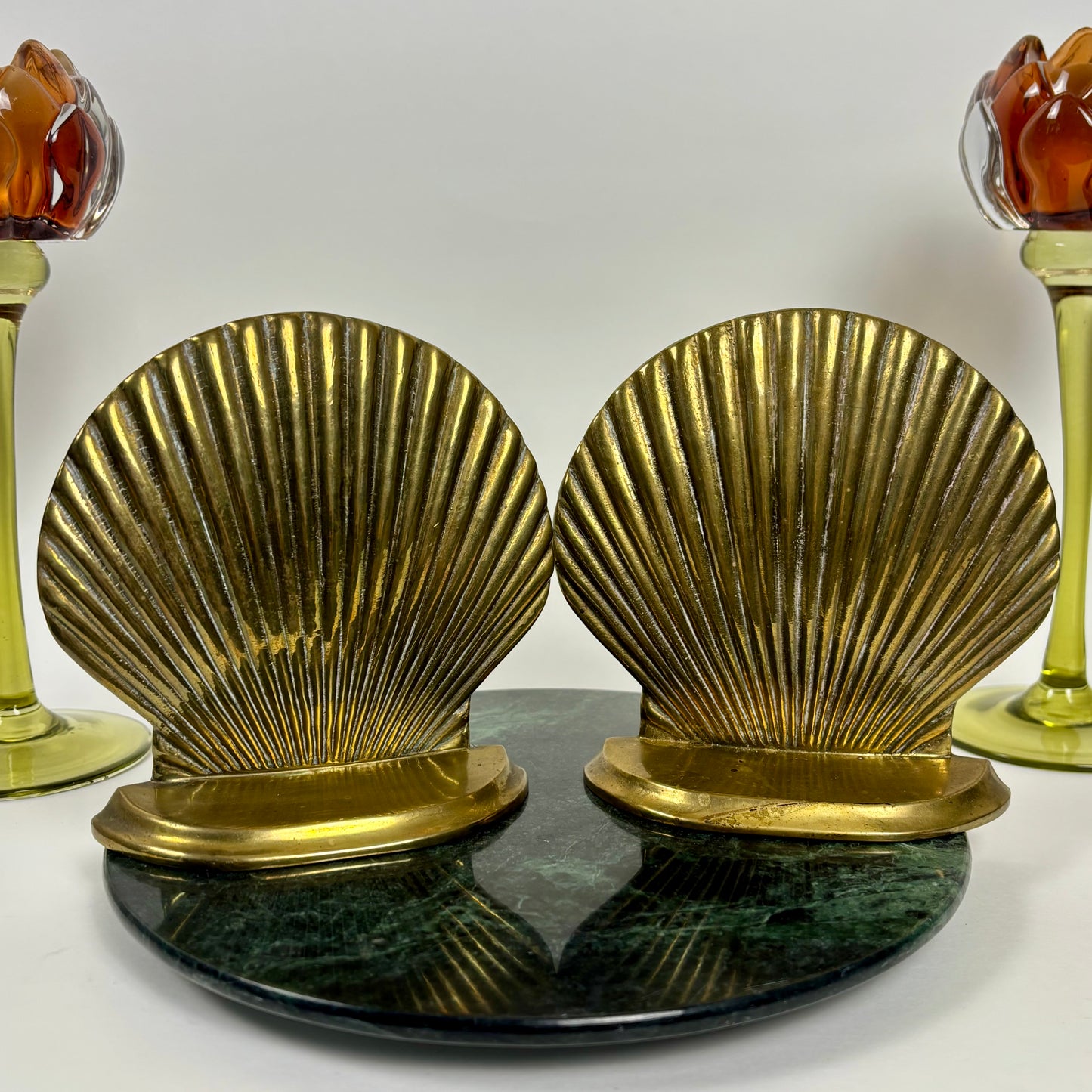 Vintage Brass Shell Bookends | ⋆˙⟡| Pair by Prize Products