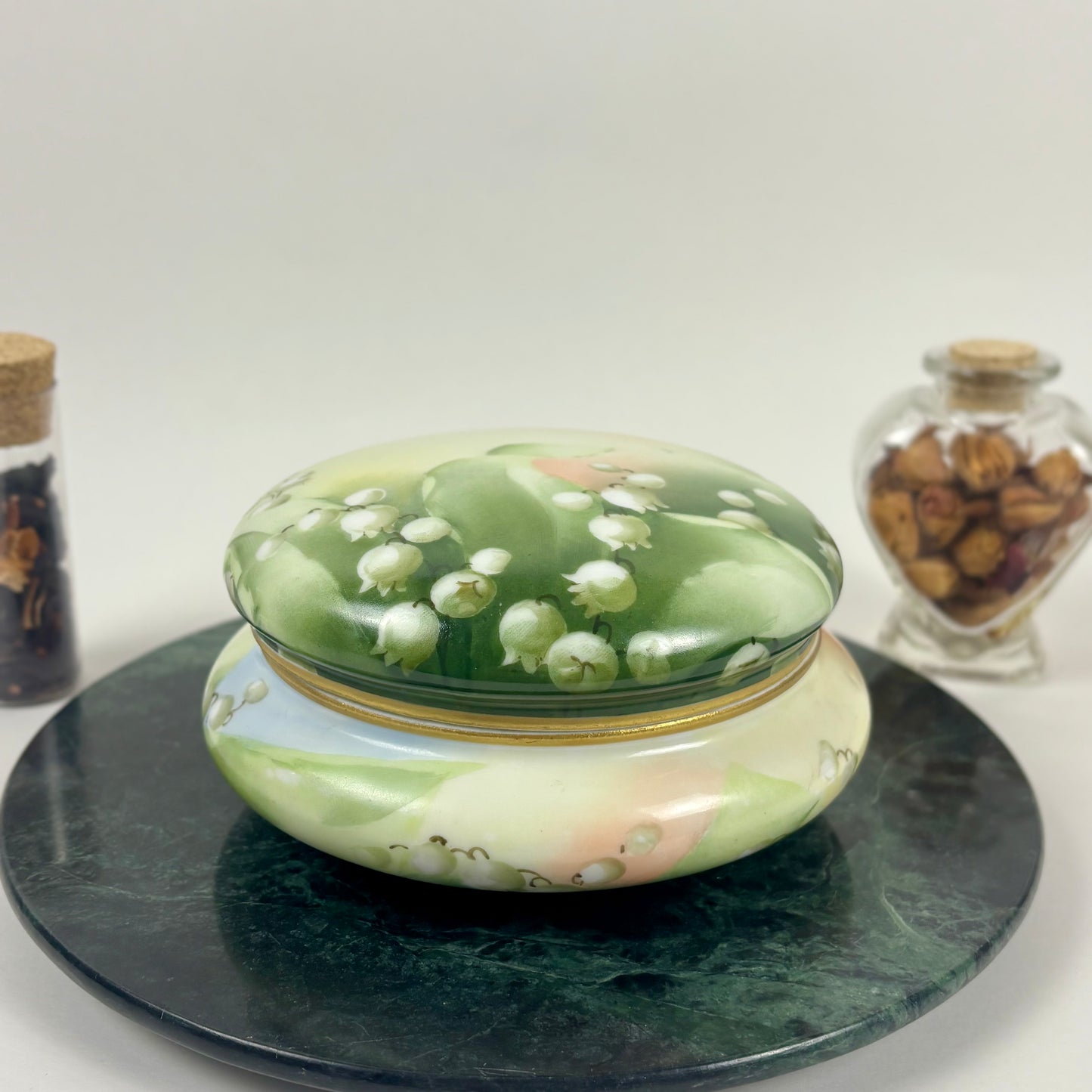 Antique Vienna Hand Painted Lily of the Valley Porcelain Trinket Box |⋆˙⟡| Vanity Decor, Jewelry Box