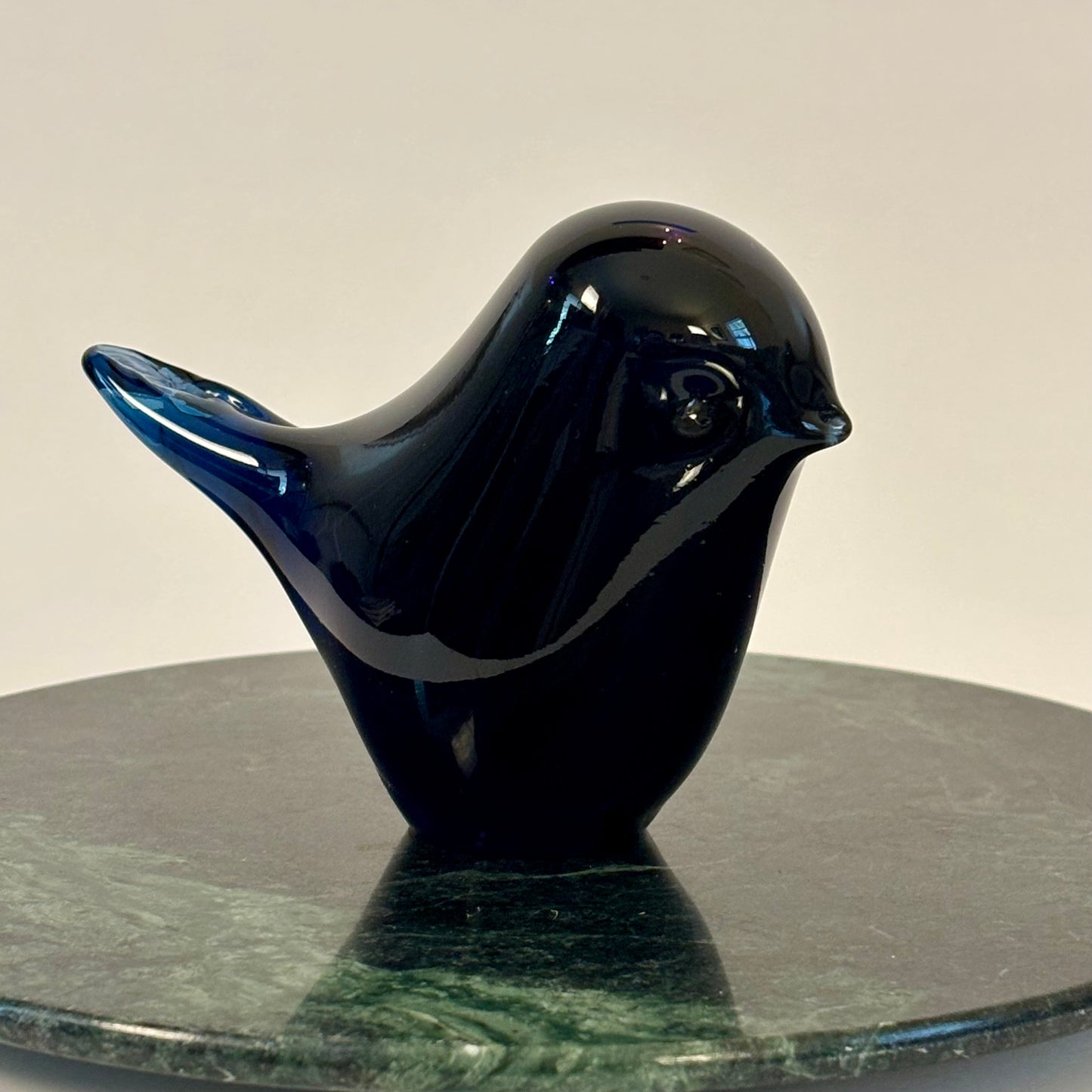 Vintage Wedgwood Glass Bird Figurines |⋆˙⟡ | Signed Blue & Teal Art Glass Bird Pair, Made in England