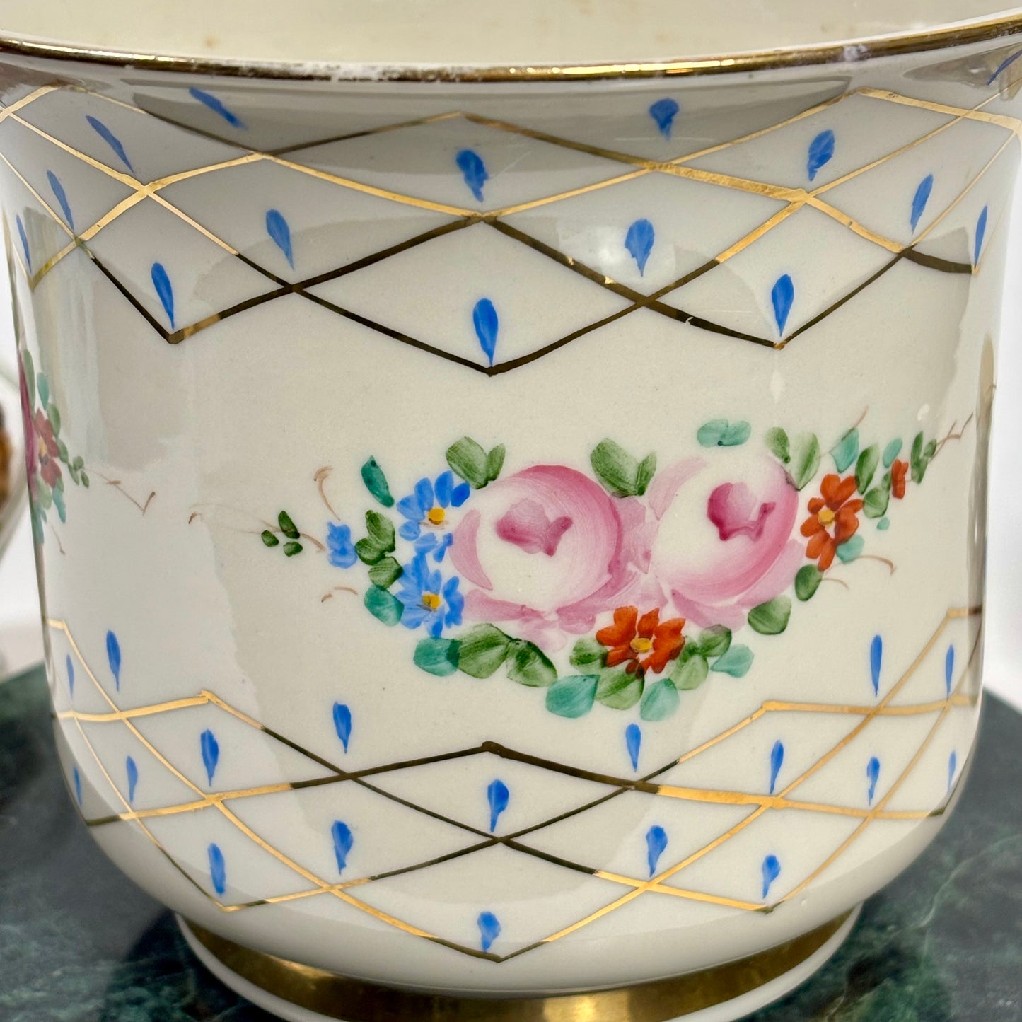 Vintage Hand Painted Floral Cachepot Planter Vase |⋆˙⟡ | Gold Trim Porcelain Planter