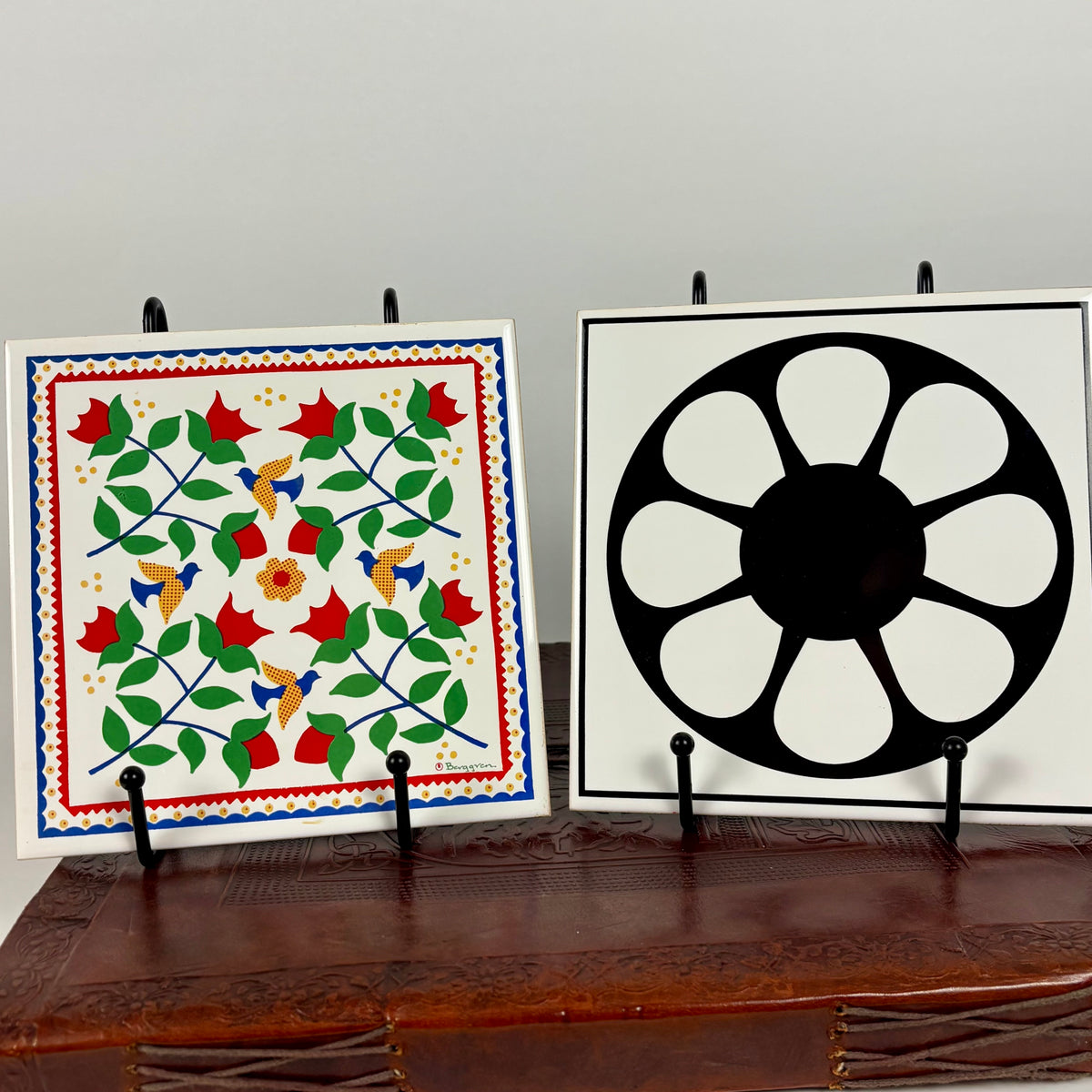 Set of 2 Vintage Ceramic Wall Tiles |⋆˙⟡| Berggren Floral Pattern,  Black and White 70’s Flower
