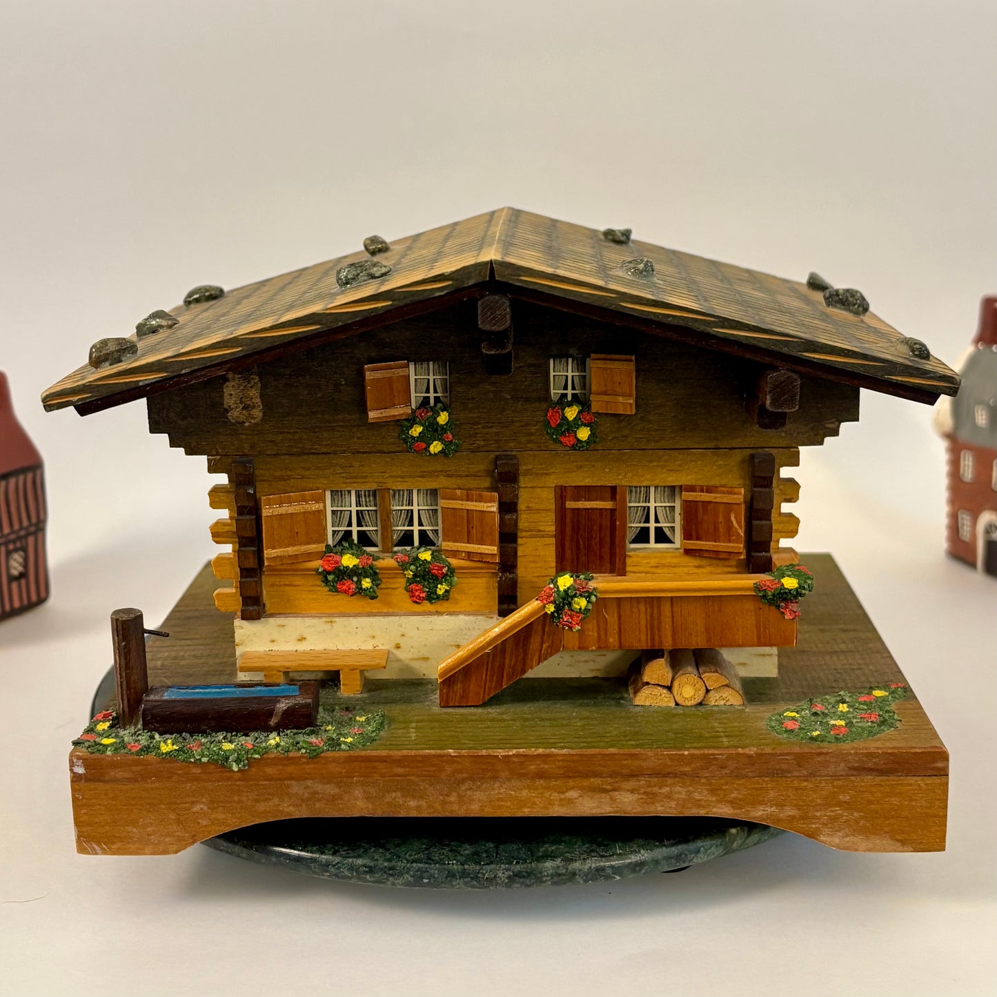 Vintage Swiss Reuge Chalet Music Box ⋆˙⟡ Edelweiss