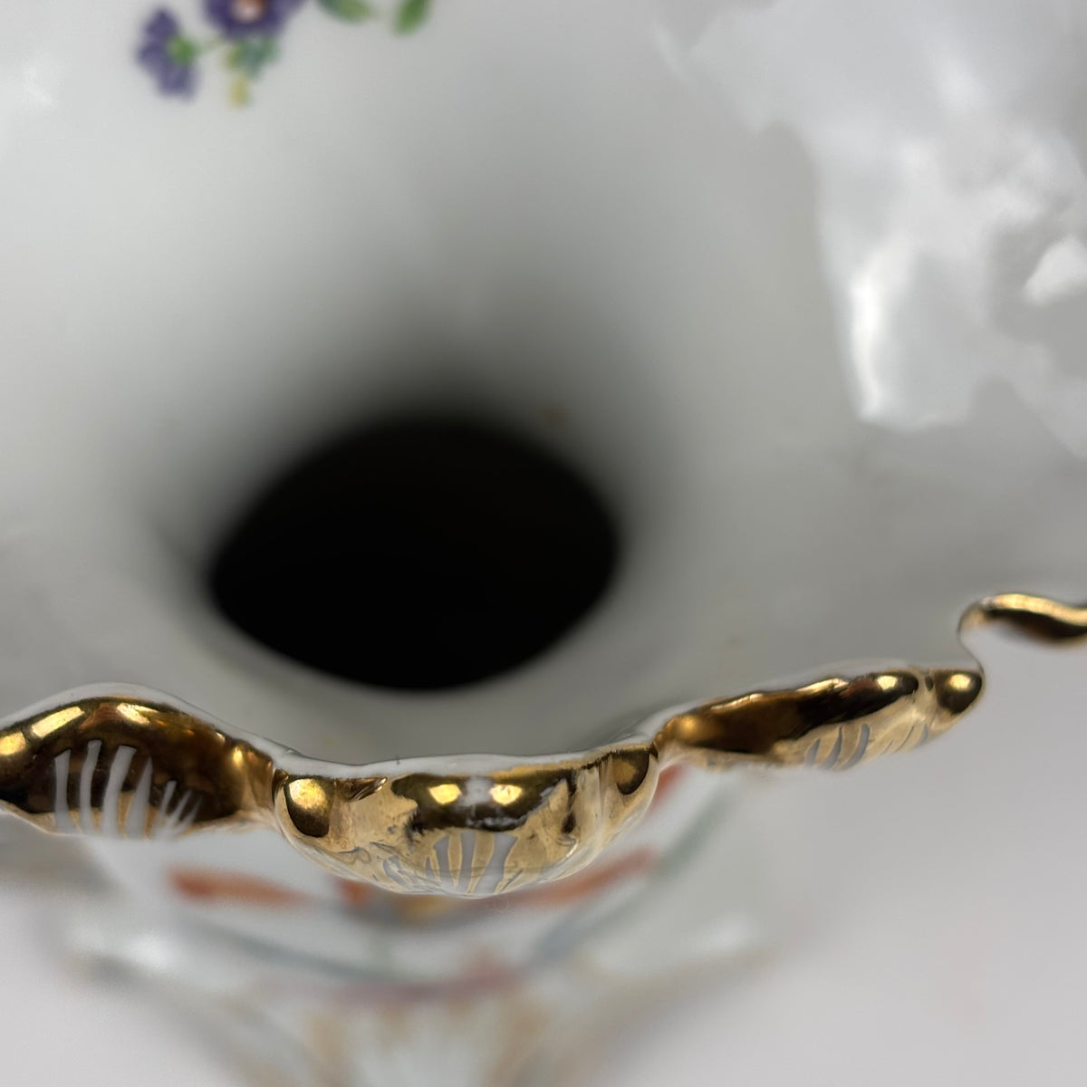 Vintage Limoges AJCO Bridal Vase |⋆˙⟡| Old Paris Style Floral Porcelain, c. 1950s
