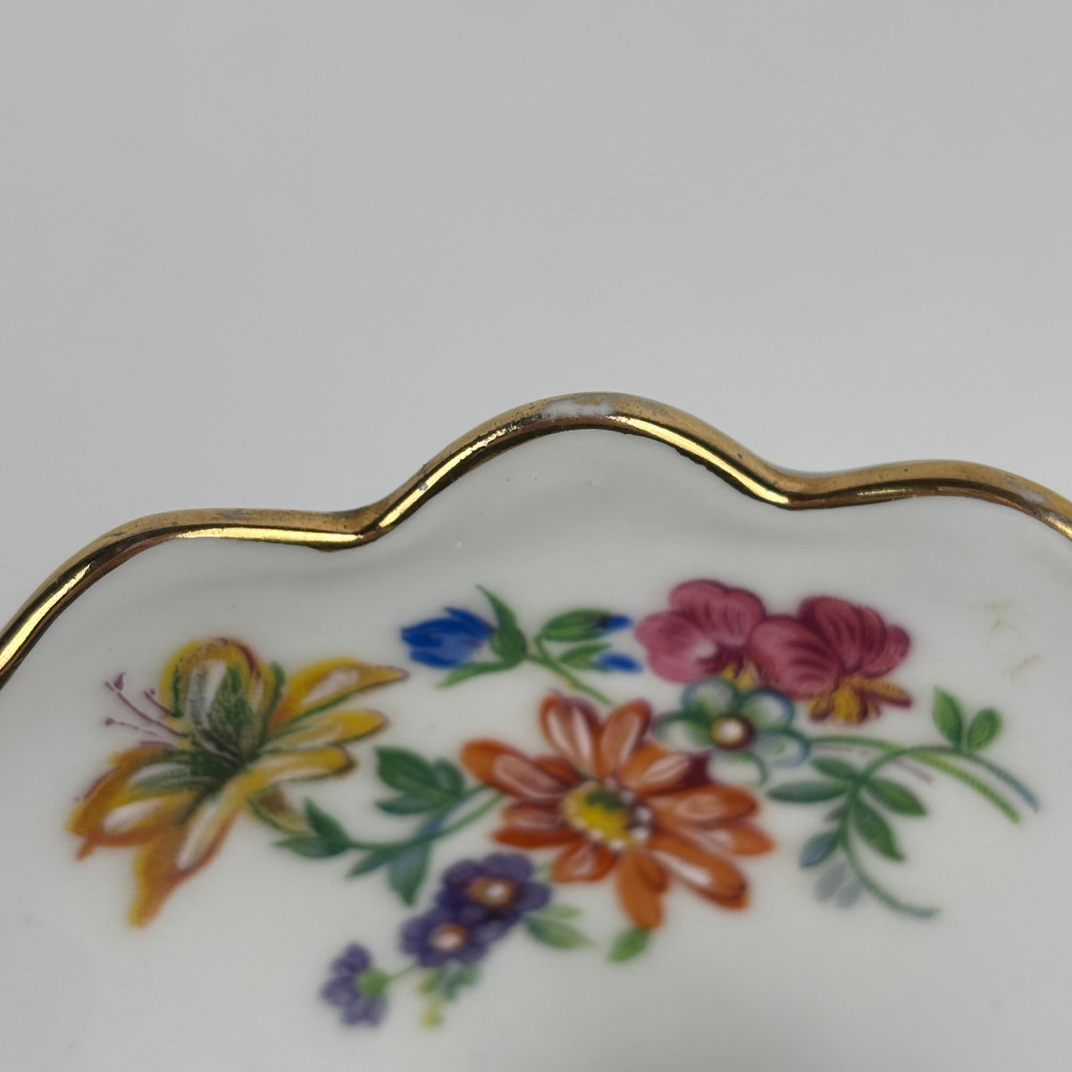 Vintage Limoges AJCO Bridal Vase |⋆˙⟡| Old Paris Style Floral Porcelain, c. 1950s