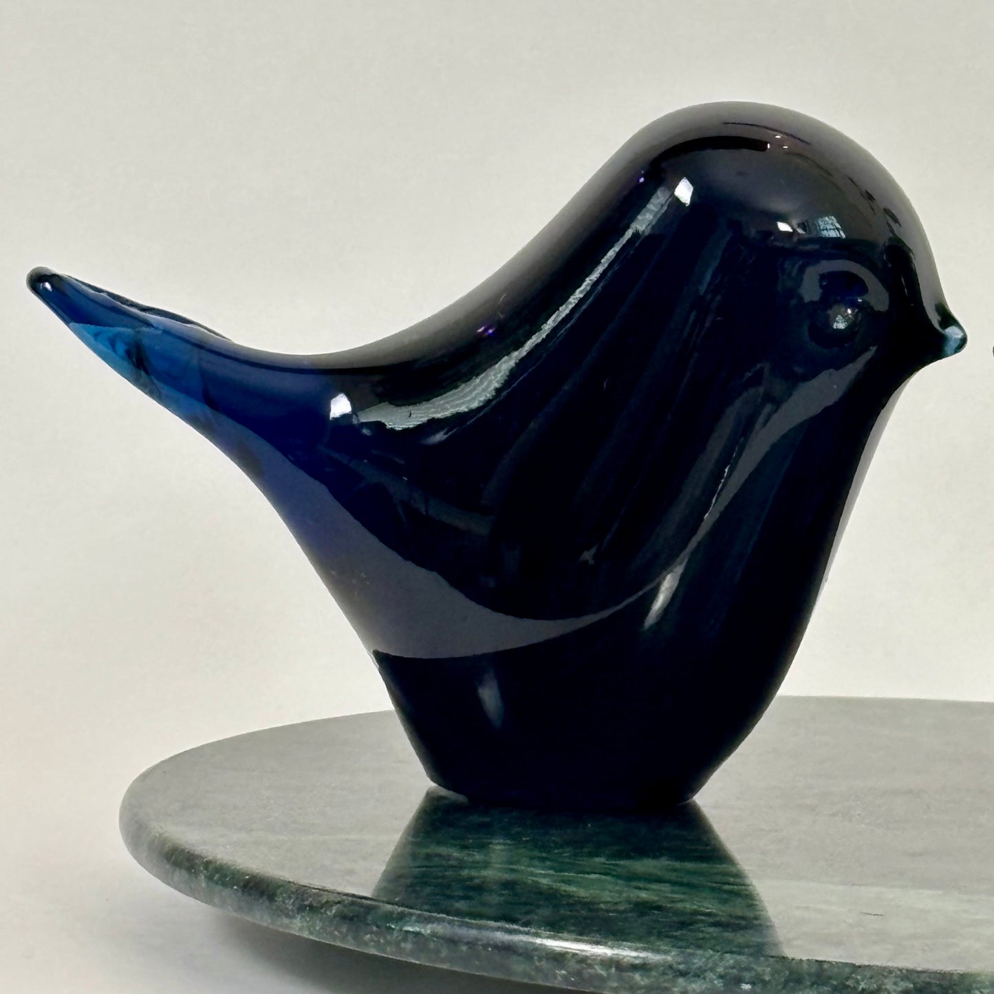 Vintage Wedgwood Glass Bird Figurines |⋆˙⟡ | Signed Blue & Teal Art Glass Bird Pair, Made in England
