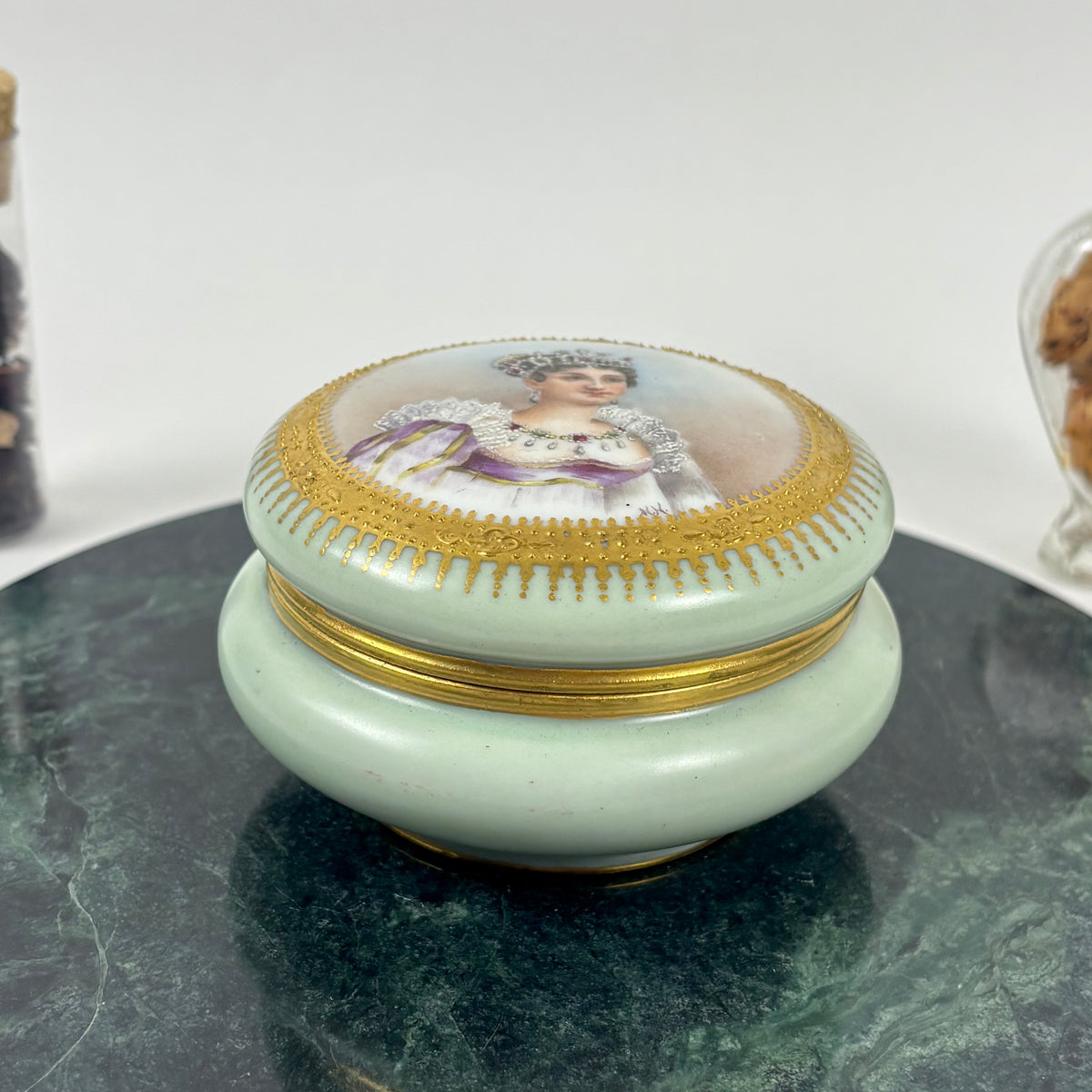 Antique Hand Painted Porcelain Portrait |⋆˙⟡| Trinket Box with Gold Gilt