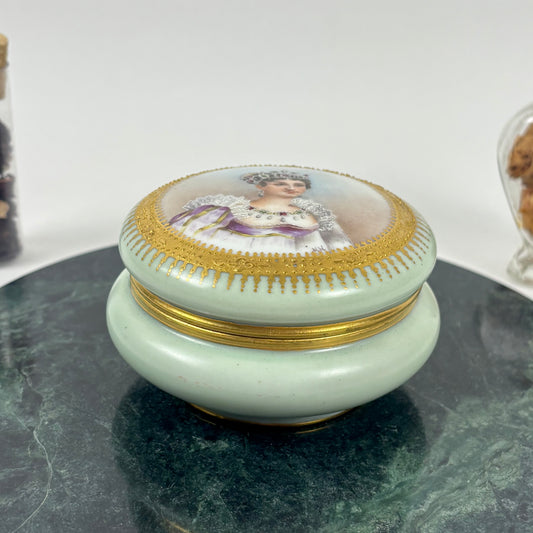 Antique Hand Painted Porcelain Portrait |⋆˙⟡| Trinket Box with Gold Gilt