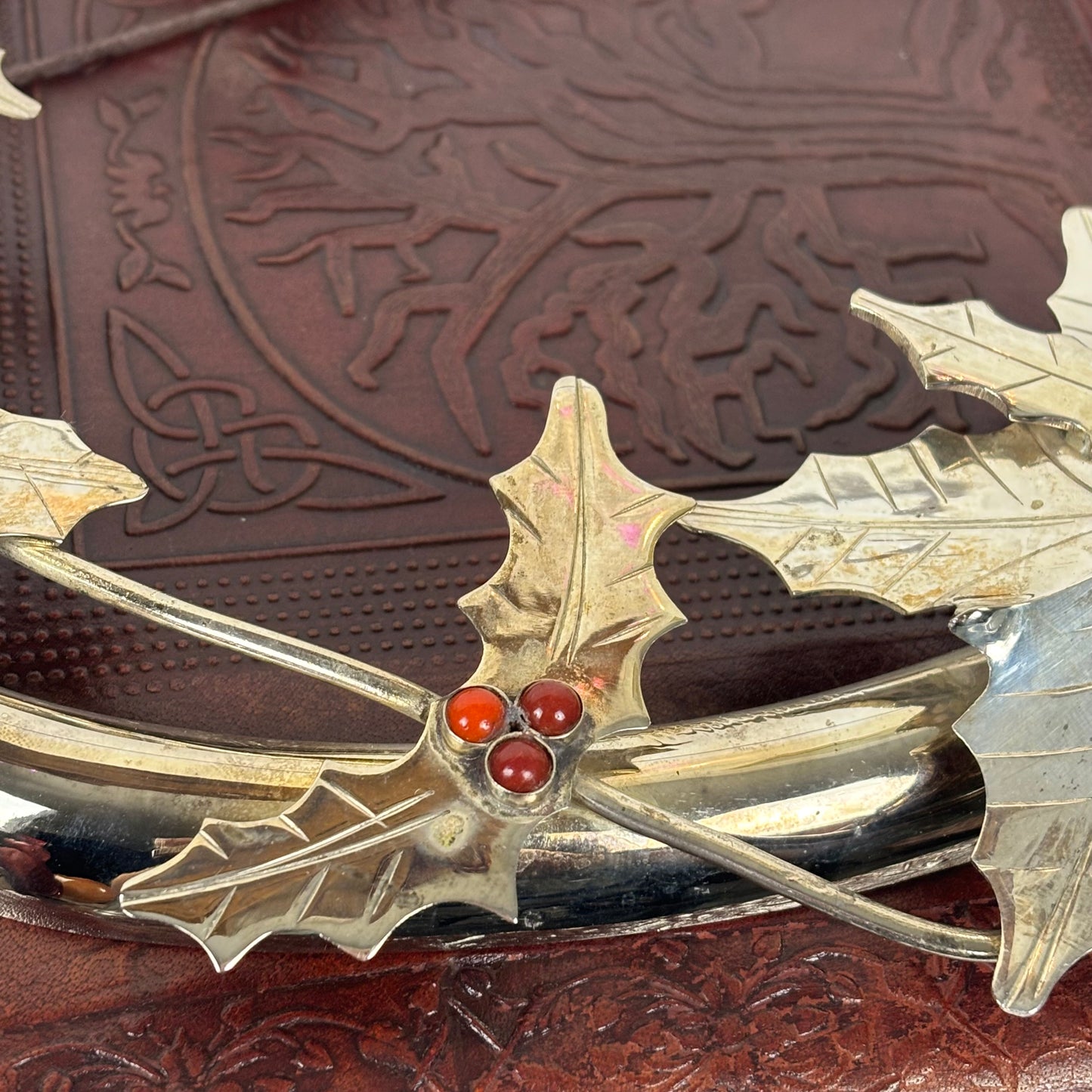 Vintage Silver Tone Metal Holly Advent Wreath Candle Holder |⋆˙⟡| Christmas Centerpiece, Made in India