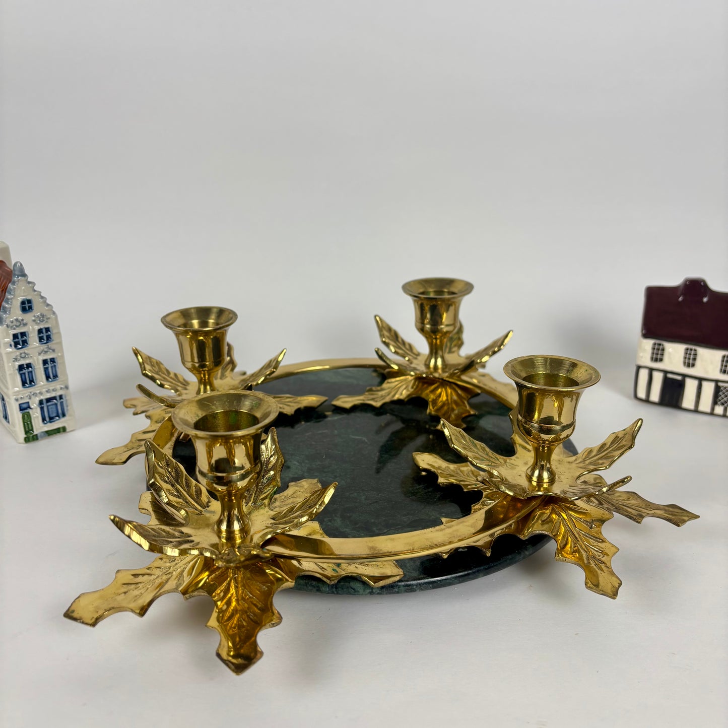 Vintage Hosley Solid Brass Leaf Wreath |⋆˙⟡| 4-Light Taper Candle Holder