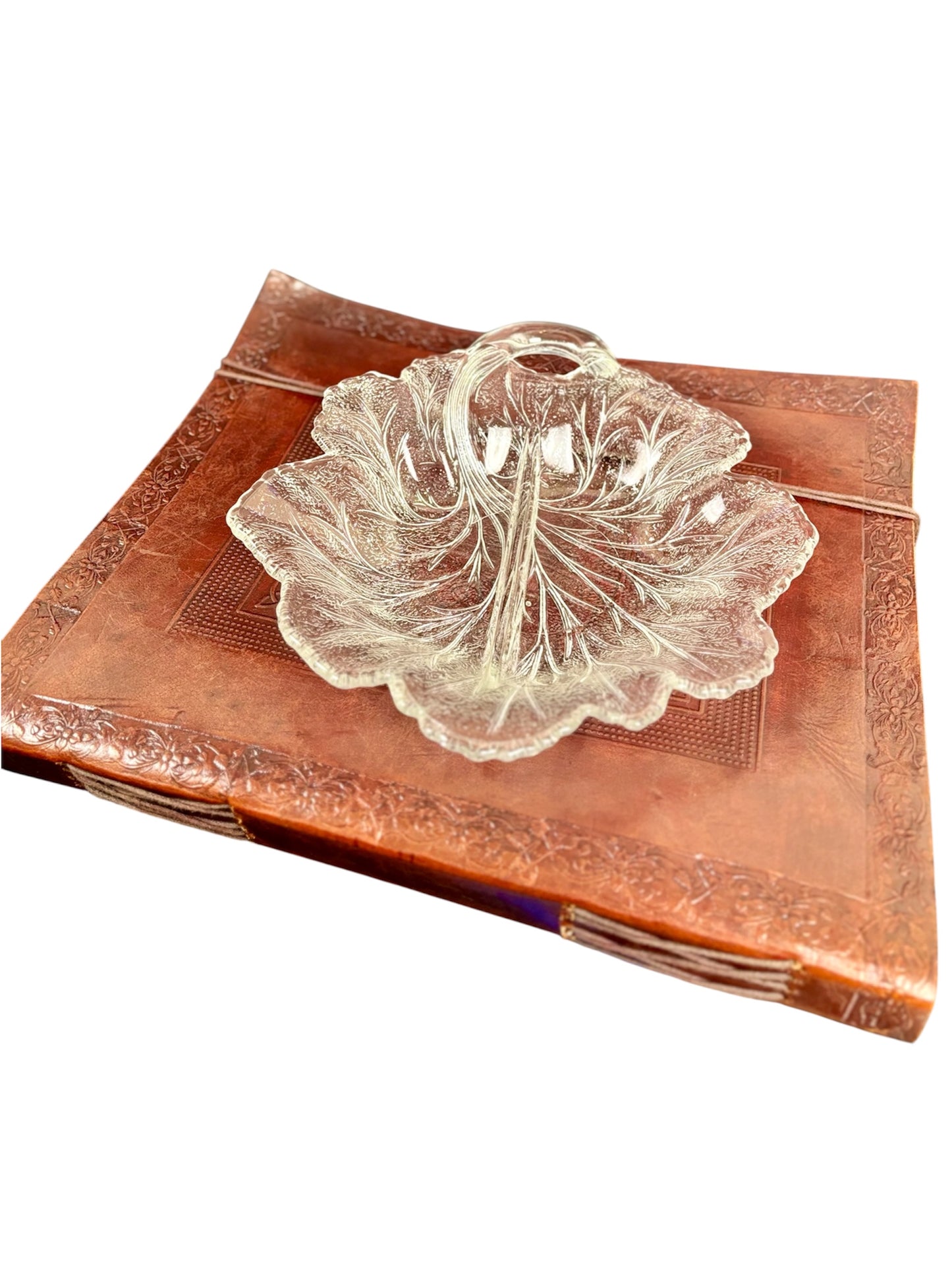 Indiana Glass Pebble Leaf Serving Dish, Vintage |⋆˙⟡ | Clear Glass Cabbage Leaf Relish Tray